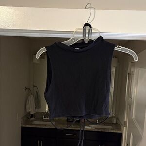 SHEIN Black Ribbed Crop Top